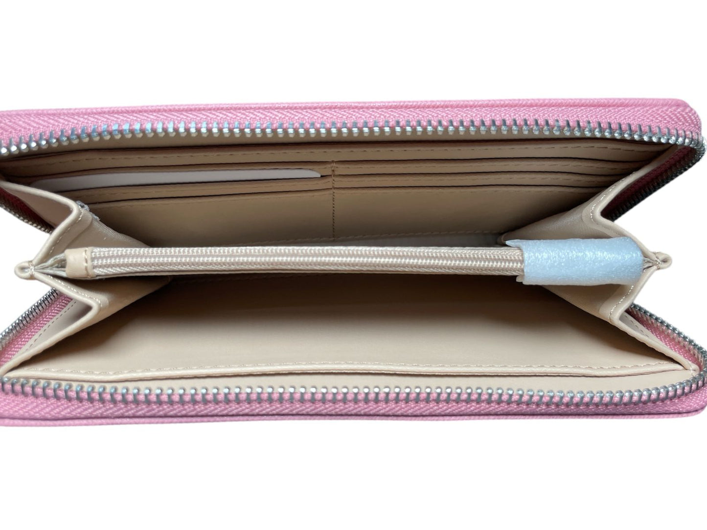 🌸 Cartera Guess Rosa con Cierre Total 🌸